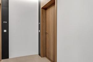 Luxurious Oceanfront - NEW Listing!