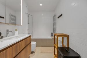 Luxurious Oceanfront - NEW Listing!