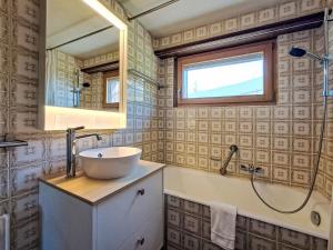 Apartment Entremont 60 by Interhome