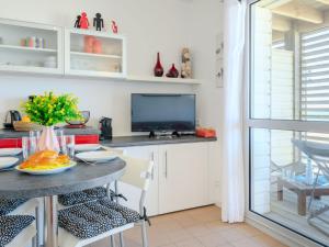 Studio Horizon-1 by Interhome