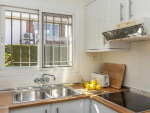 Holiday Home Serge by Interhome