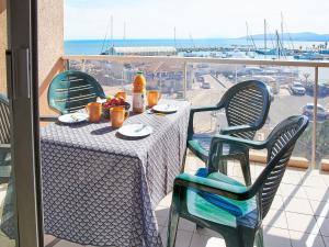 Apartment Le Capitole-2 by Interhome