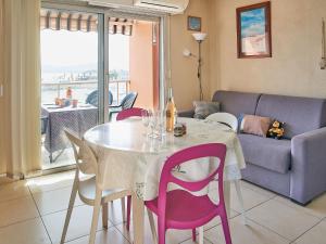 Appartements Apartment Le Capitole-2 by Interhome : photos des chambres