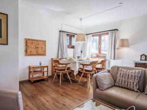 Apartment Chesa Mulin by Interhome