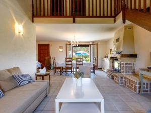 Maisons de vacances Holiday Home Le Predaire by Interhome : photos des chambres