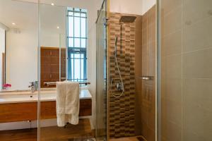 Beachfront chic retreat