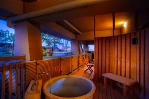 Yuyaruru Saisai - Shirayama