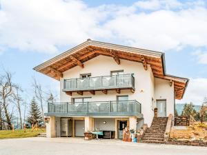 Apartment Dachstein Südwand-2 by Interhome