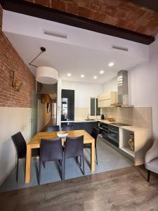 Centric 2 Bedroom Apartment