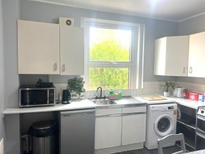 Aldgate Holiday apartment in central London