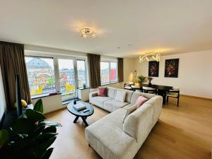 Grand Place View - 2bd - Exclusive Apartment