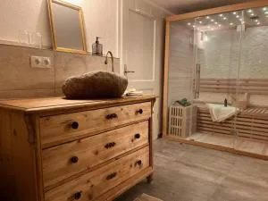 Appartement Kleine Auszeit mit privater Sauna - Eppishausen