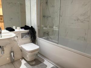 Cozy Birmingham Apartment for Two