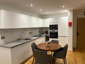 Cozy Birmingham Apartment for Two