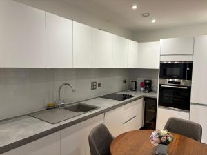 Cozy Birmingham Apartment for Two