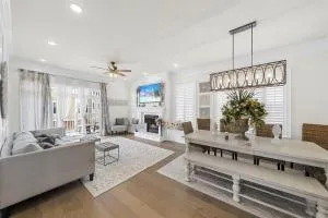 Paradise on Paradise Way - Avalon