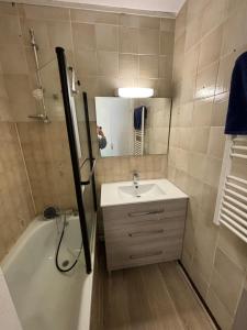 Fréjus balcon des arènes