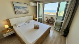 Апартамент Панорама Лазур