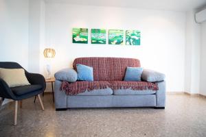 Global Properties, Apartamento de 3 habitaciones en urbanizacion cerca del mar