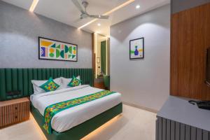 Treebo SV Residency, Vellore