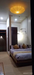 Windy Hill Hotel and Restaurant