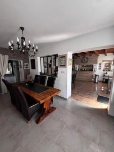 Maisons de vacances Grand gite 8pers, proche mer, jardin et barbecue : photos des chambres