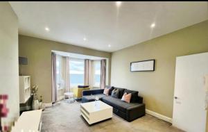 Stones Throw From The Beach - Stunning Sea View