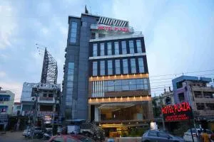 Hotel Plaza Hyderabad Airport Zone - Mahisama