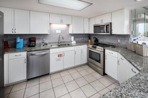 Nautilus 2311 Gulf View 3rd Floor 2 BR 2 BA