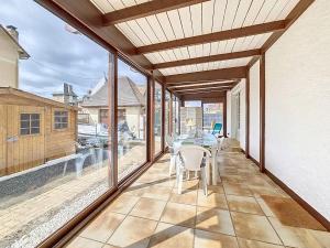 Maisons de vacances Les Volets Bleus-Charmante maison entierement equipee face a la mer pour 2 a 6 personnes : photos des chambres