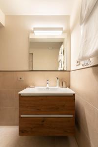 Via Avelli, 4 - Florence Charming Apartments - Attico al 5to piano senza ascensore vicino Stazione Con terrazza con Vista Santa Maria Novella