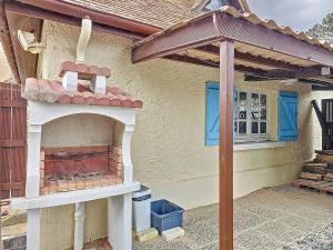 Maisons de vacances Les Volets Bleus-Charmante maison entierement equipee face a la mer pour 2 a 6 personnes : photos des chambres