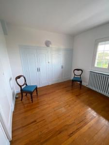 Maisons de vacances Les Volets Bleus-Charmante maison entierement equipee face a la mer pour 2 a 6 personnes : photos des chambres