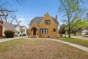 Bilbos Cottage 3 bed 2 and a half bath home in College Hill - Augusta