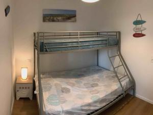 Maisons de vacances Maison charmante a Mimizan Plage pour 5 pers, proche ocean et commerces - FR-1-50-115 : photos des chambres