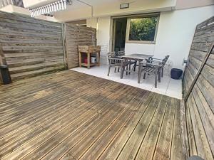 Antibes Cap dAmbre Studio avec terrasse au calme