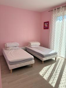 Maisons de vacances Maison familiale proche de Varaville avec jardin clos et terrasse : photos des chambres