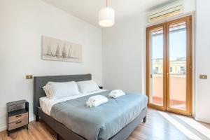 Vaticano-Metro A 1 min, Urban Rooftop