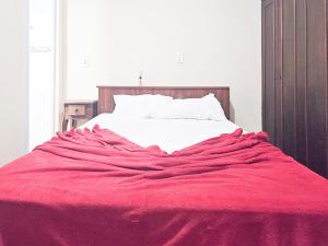 Casa c 3quartos a 450m da Praia da Enseada MQ1632