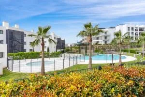 White modern retreat in Fuengirola - Ref 48 - Torremuelle