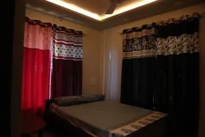 Highway castle - Sirsi