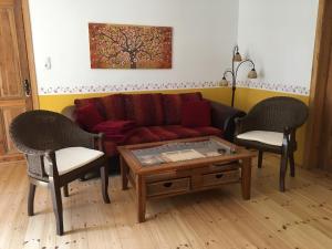 Villa Wieck am See, mit Ruderboot