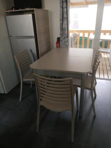 Camping pirates world "Les sables dor"