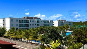 Palm Village Acqua - Flats em Muro Alto por Yolo