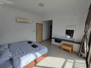 3B2BR Marina Height Seaview room Rose