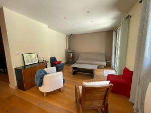 Villa T5 piscine, proche Cassis La Ciotat