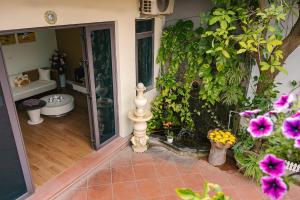 Cozy Garden Homestay