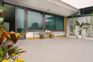 Cozy Garden Homestay