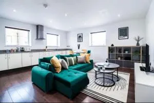 Luxury 2 bedroom Apartment - London