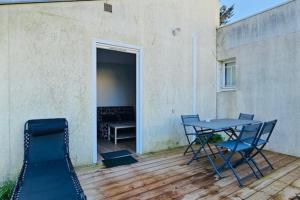 Apartment 2 rooms with garden in La Rochelle